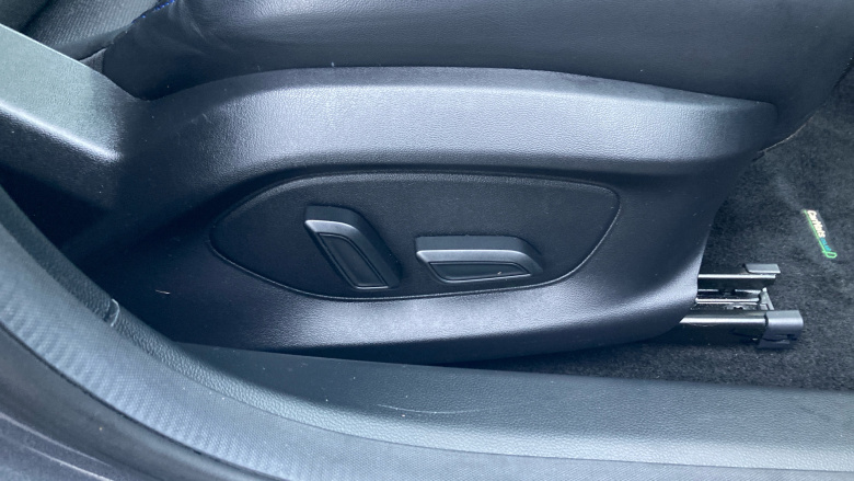 MG MG4 150kW Trophy EV Long Range 64kWh 5dr Auto Electric Hatchback